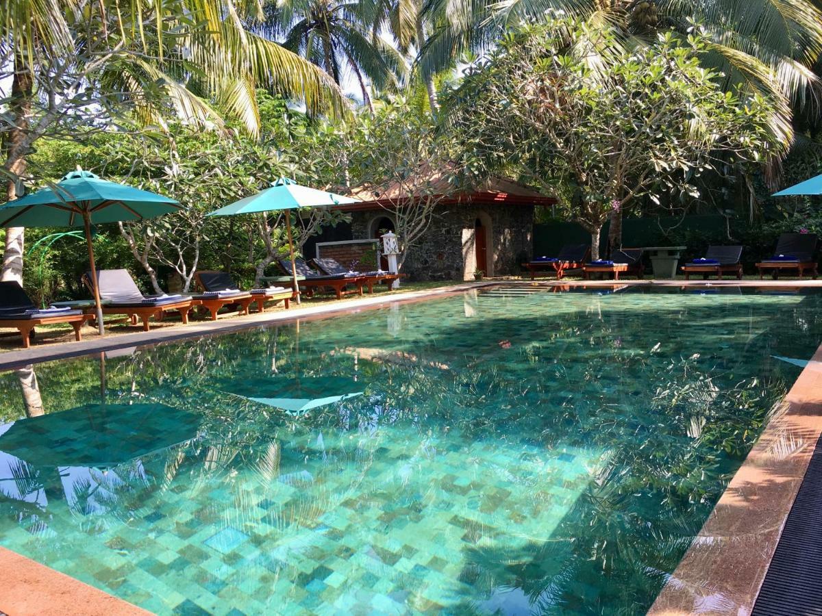 Shangri-lanka Guest house